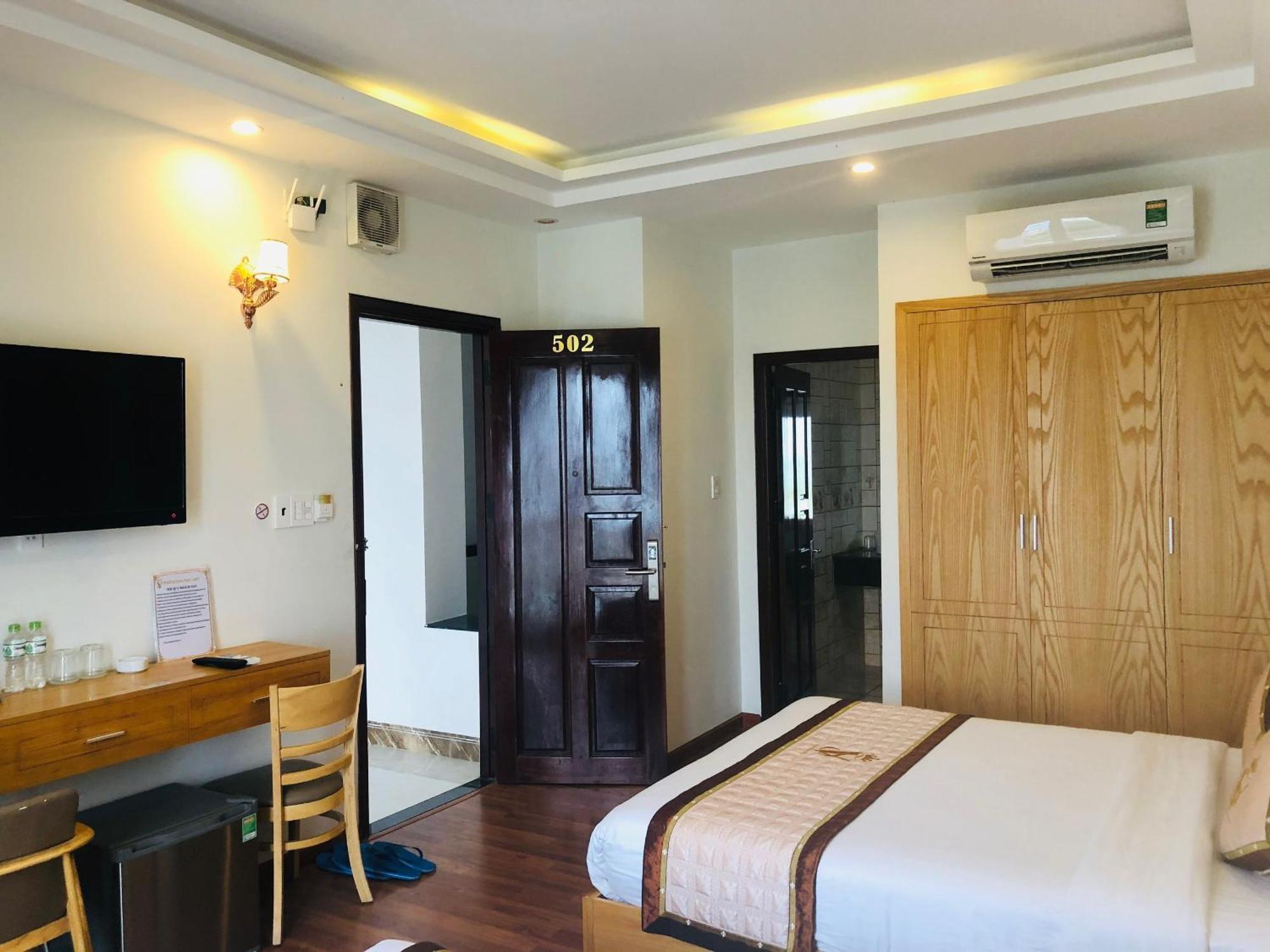 Khach San Sao Viet Hotell Quy Nhon Exteriör bild